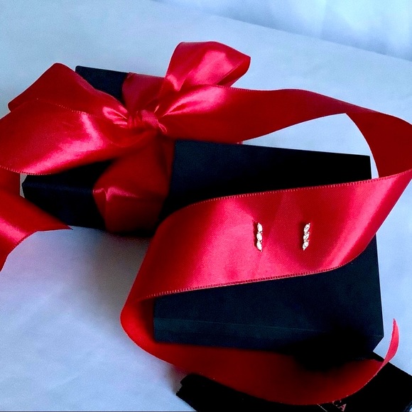 ❗️SOLD❗️RARE - Dana Rebecca Designs Alexa Jordyn Marquise Diamond Bar Studs YG - Picture 3 of 3